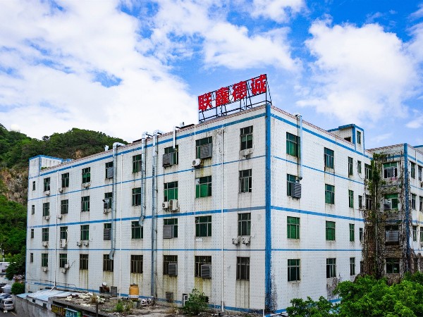 數據線OEM加工源頭廠家，聯(lián)鑫德誠數據線廠家