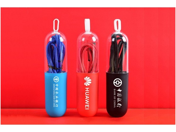 用于企業(yè)宣傳的活動(dòng)數(shù)據(jù)線禮品如何定制？數(shù)據(jù)線禮品定制廠家